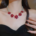 Luxury Palace Style Faux Pearl Flower Rhinestone Necklace Elegant Floral Clavicle Choker view 3