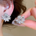 Sparkling Zircon Flower Copper Clip-on Earrings For Women Korean Light Luxury Jewelry view 3