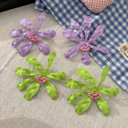 Elegant French Style Light Purple Acrylic Flower Studs With Silver Pin, Niche Statement Fashion Earrings