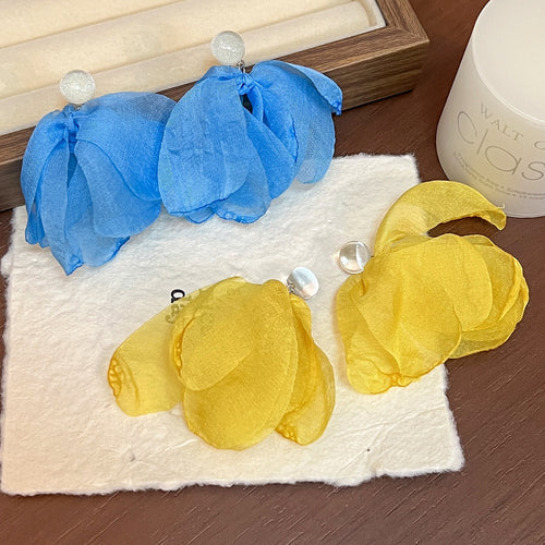 Elegant Blue Fabric Flower Petal Round Stud Lightweight Vacation Statement Dopamine Tassel Earrings