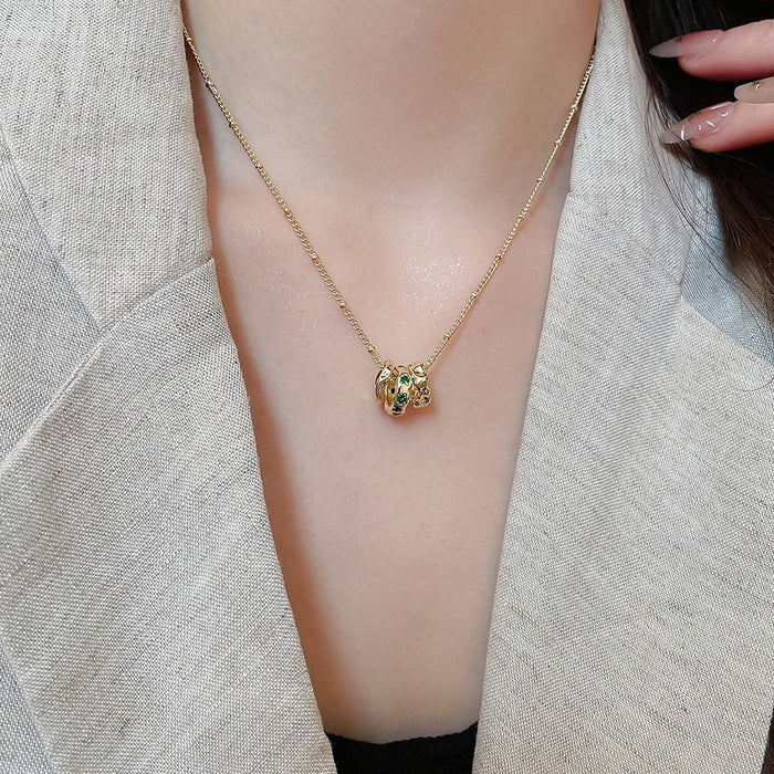 14K Gold Plated Copper Round Zircon Pendant Necklace Old Money Geometric Collarbone Chain