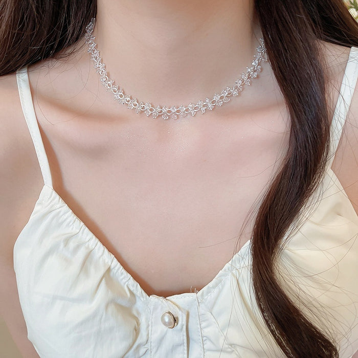 Korean Sweet Faux Crystal Round Geometric Necklace Light Luxury Fairy Collarbone Chain for Women