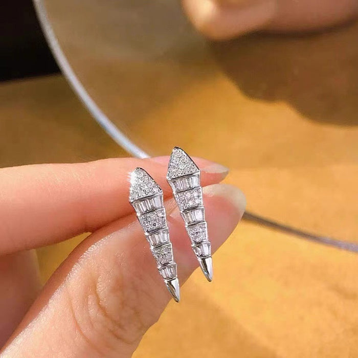 Korean Japanese Small Snake Shape Diamond Inlaid Stud Earrings Minimalist Light Luxury Jewelry