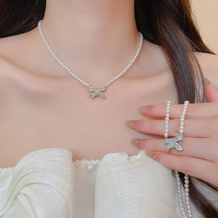 18K Gold Plated Zircon Bow Pendant Imitation Pearl Necklace Sweet Princess Style Collarbone Chain