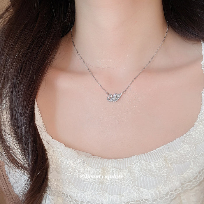 Light Luxury Copper Rhinestone Swan Pendant Necklace Elegant Clavicle Chain For Women
