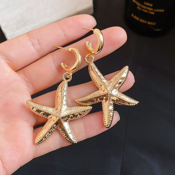 Vacation Style C-Shaped Starfish Shell Conch Stud Earrings With Silver Posts