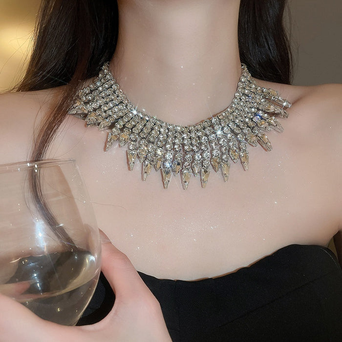 Old Money Copper Rhinestone Waterdrop Tassel Choker Necklace For Women