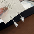 Elegant Korean Pearl Pendant Tassel Drop Earrings With Rhinestone Inlaid Alloy French Style Earrings view 3