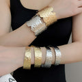 European Style Light Luxury Iron Crumpled Irregular Round Open Bangle For Women view 1
