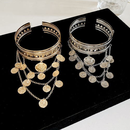 European Style Alloy Bangle With Round Portrait Pendant Unique Designer Arm Cuff Jewelry