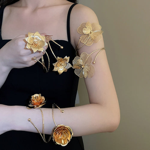 Vintage Western Metal Leaf Flower Conch Bangle Iron Arm Cuff Fashion Statement Bracelet