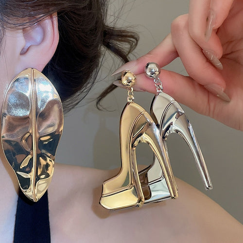 2026 Statement Glossy Iron Irregular Geometric Metal Stud Earrings