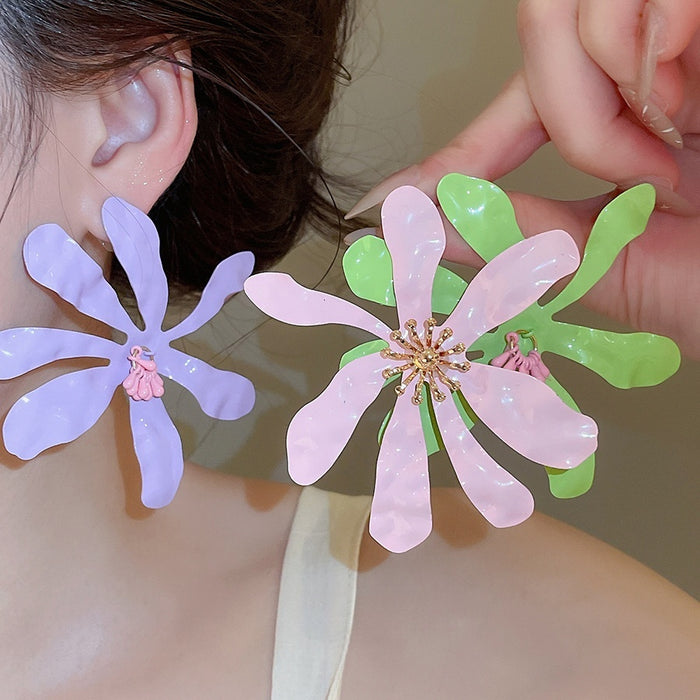 Copper Enamel Wrinkled Flower Stud Earrings With Silver Needle Fresh Sweet Western Style
