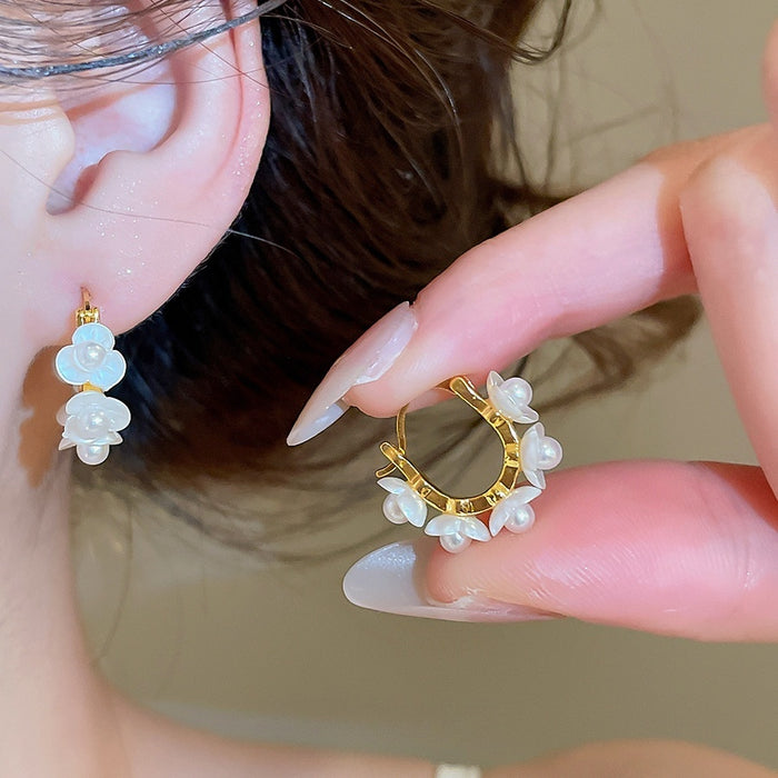 18K Gold Plated Faux Pearl Flower Earrings French Vintage Elegant Floral Ear Cuffs