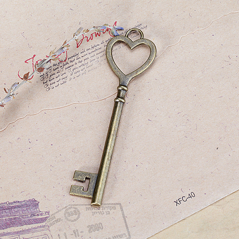 82x22mm Alloy Heart Key Charm Pendant for DIY Jewelry