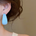 Summer Candy Color C-Shaped Resin Stud Earrings For Women Minimalist Geometric Round Style view 3