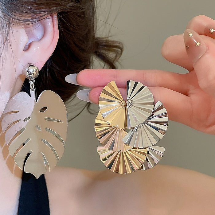 Luxury Iron Hollow Leaf Fan Geometric Stud Earrings Exaggerated Statement Design
