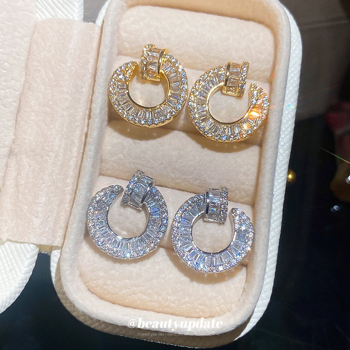 2026 New Light Luxury Copper Zircon Round Stud Earrings For Women Simple Modern Geometric Jewelry