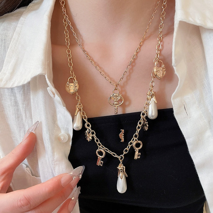 Old Money Alloy Pearl Choker Necklace With Rhinestone Heart Cross Key Pendant