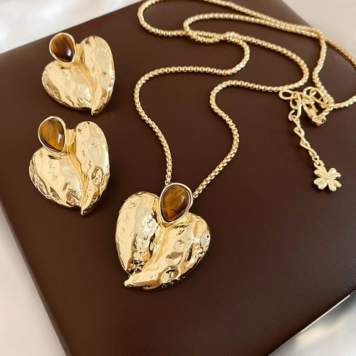 European American Retro Alloy Tiger Eye Heart Stud Earrings Necklace Jewelry Set