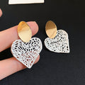 Alloy Heart Hollow Round Stud Earrings Light Luxury OL Style Minimalist Fashion Jewelry view 4