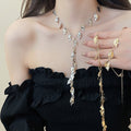Old Money Iron Leaf Tassel Necklace For Women Light Luxury Minimalist Collarbone Jewelry view 1