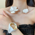 2026 New French Painted Iron Flower Bracelet Necklace Jewelry Set, Old Money Elegant Style view 2