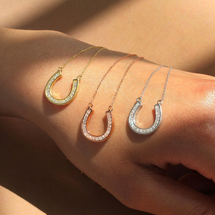 Designer U Shaped Pendant Necklace, 2024 Light Luxury Niche Horseshoe Collarbone Jewelry