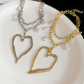 Alloy Hollow Heart Pearl Choker Necklace, Casual Fashion Statement Collarbone Jewelry view 4