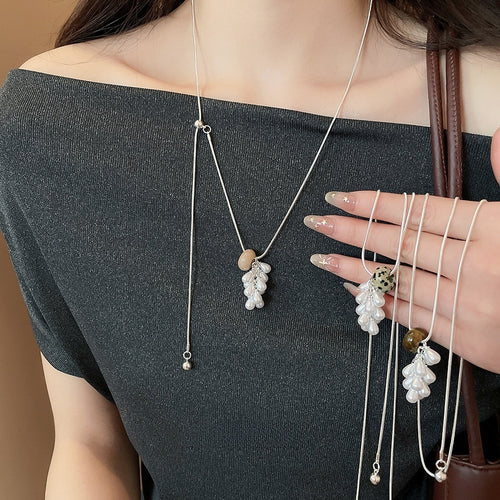 Korean Style Faux Pearl Grape Cluster Sweater Necklace With Natural Stone Geometric Pendant