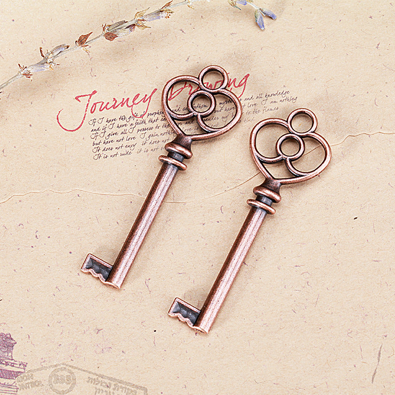 60x20mm Retro Heart Keychain Charm