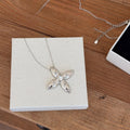 Korean Style Alloy Geometric Cross Starburst Pendant Necklace For Women Old Money Collarbone Choker view 2
