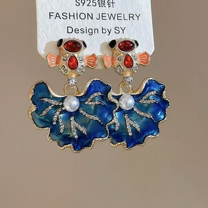 Vintage Chinese Style Alloy Leaf Koi Pearl Stud Earrings, Palace Inspired Light Luxury Jewelry