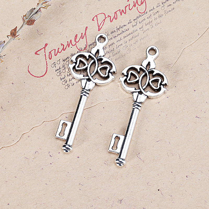 Vintage Alloy Key Charm Pendant for Necklace DIY