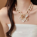 Old Money Style Acrylic Crystal Beaded Flower Choker Necklace And Ear Stud Jewelry Set view 3
