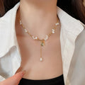 Freshwater Pearl Beaded Geometric Pendant Necklace Minimalist Light Luxury Collarbone Chain view 3