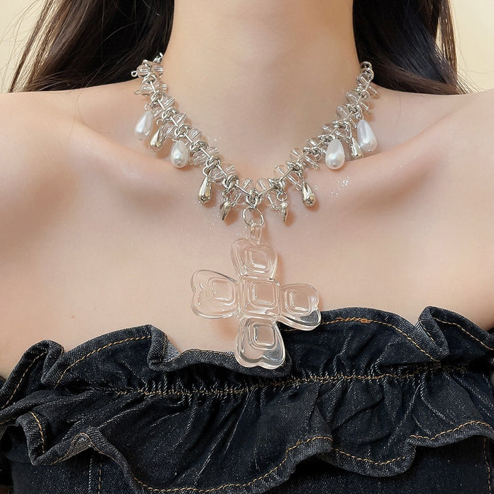 Old Money Style Resin Cross Pearl Necklace, Geometric Light Luxury Clavicle Chain