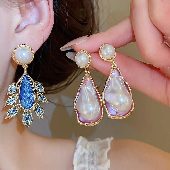 2026 Vintage Court Style Faux Pearl Teardrop Feather Stud Earrings With Silver Pins