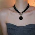2026 New Old Money Style Multilayer Acrylic Round Beaded Geometric Statement Clavicle Necklace view 1