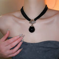 2026 New Old Money Style Multilayer Acrylic Round Beaded Geometric Statement Clavicle Necklace view 3
