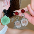 Vintage Resin Round Flower Stud Earrings With Silver Pins Retro Court Style Elegant Jewelry view 1