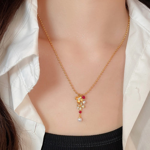 24K Gold Plated Copper Zircon Pearl Flower Pendant Necklace, Court Style Luxury Clavicle Chain