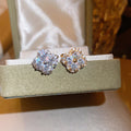 18K Gold Plated Copper Zircon Flower Clip-on Earrings For Women Light Luxury No Piercing Ear Cuffs view 2