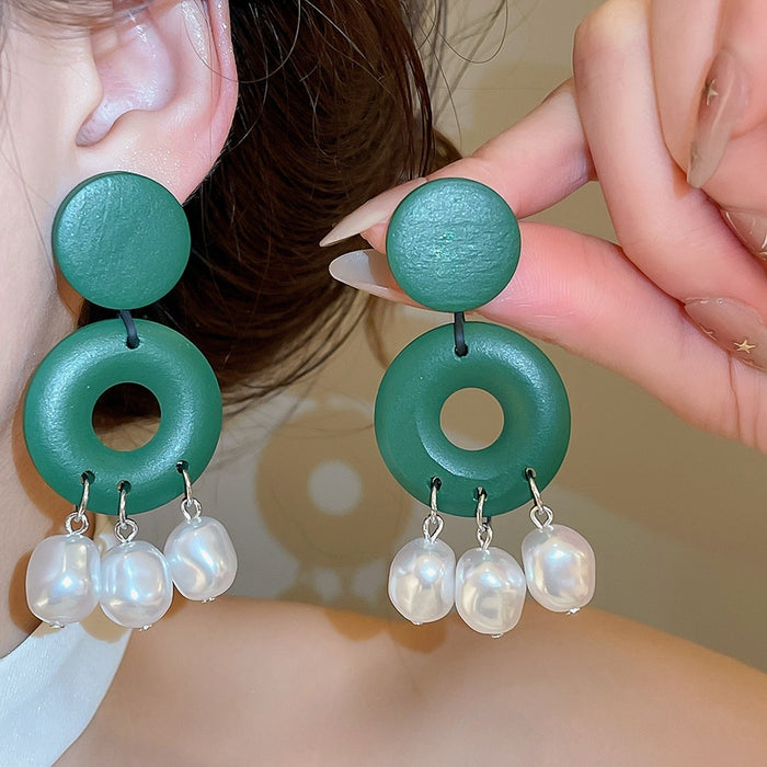 2026 New Simple Geometric Round Wood Slice Faux Pearl Stud Earrings With Silver Posts For Women