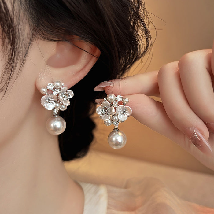 French Floral Zircon Faux Pearl Stud Earrings For Women, Exotic Light Luxury Flower Design