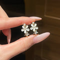 Minimalist Alloy Open Bangle With Zircon Flower Geometric Ring Design Elegant Fashion Jewelry view 4