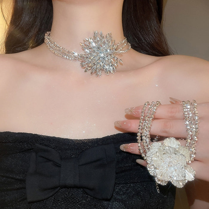 Old Money Gray Multilayer Resin Crystal Beaded Floral Firework Choker Necklace For Evening Wear