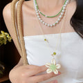Old Money Green Glass Pearl Flower Geometric Beaded Necklace For Women Summer Layering Jewelry view 2