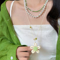 Old Money Green Glass Pearl Flower Geometric Beaded Necklace For Women Summer Layering Jewelry view 1