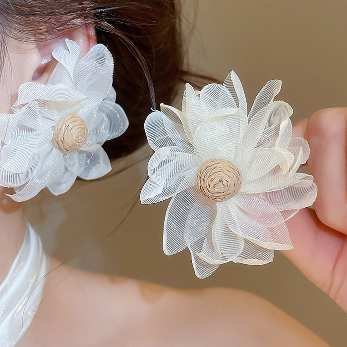 French Vintage Mesh Fabric Flower Stud Earrings For Women, Sweet Vacation Style Jewelry